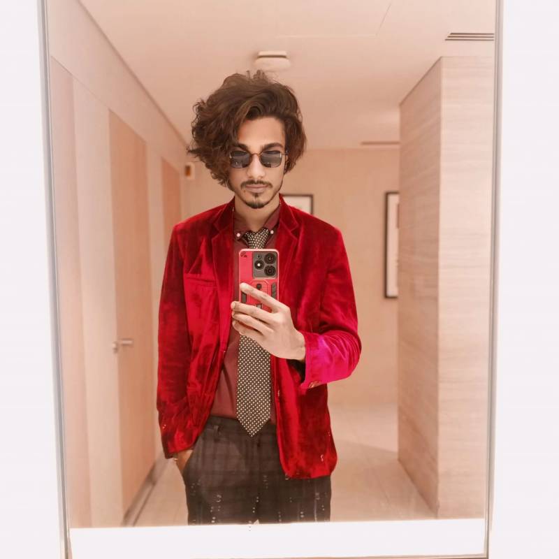 Meet MD Merajul, 23 Male from Downtown, Verenigde Arabische Emiraten - Free Online Dating at BoopDate - Photo 893