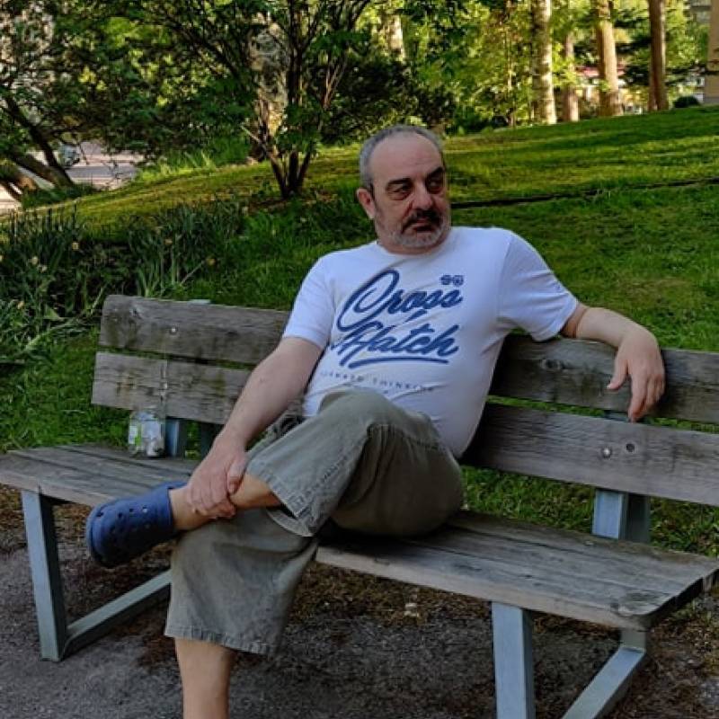 Meet Sinan, 60 Male from Helsinki, Finlande - Free Online Dating at BoopDate - Photo 1198