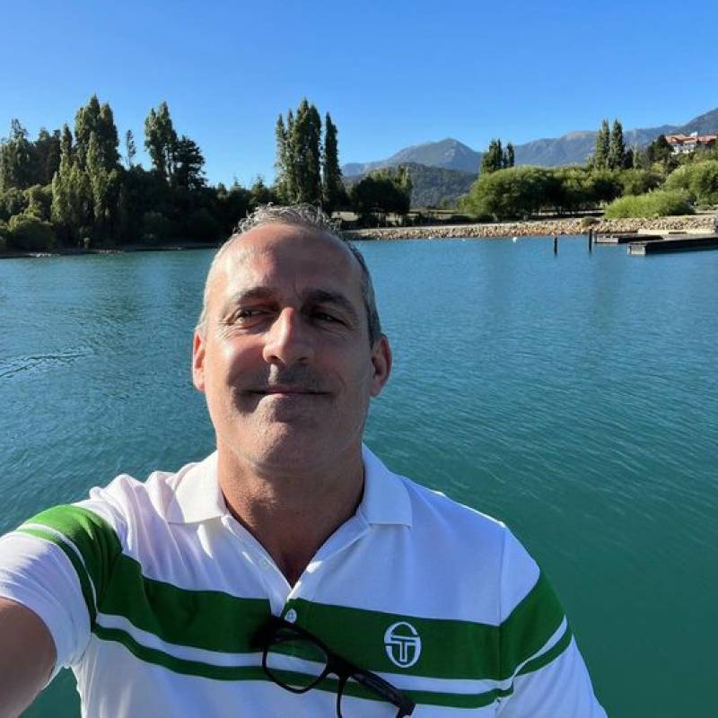 Meet Aubertin, 54 Male from Paris, Frankreich - Free Online Dating at BoopDate - Photo 4264
