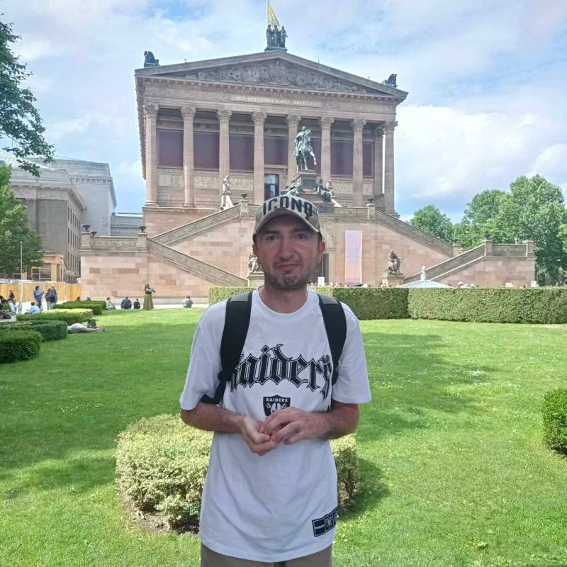 Meet Александр, 38 Male from Ukraine - Free Online Dating at BoopDate - Photo 6976