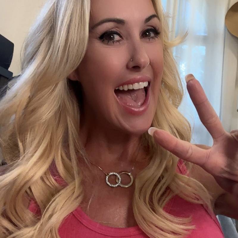 Meet Dora, 56 Female from Reino Unido - Free Online Dating at BoopDate - Photo 11186