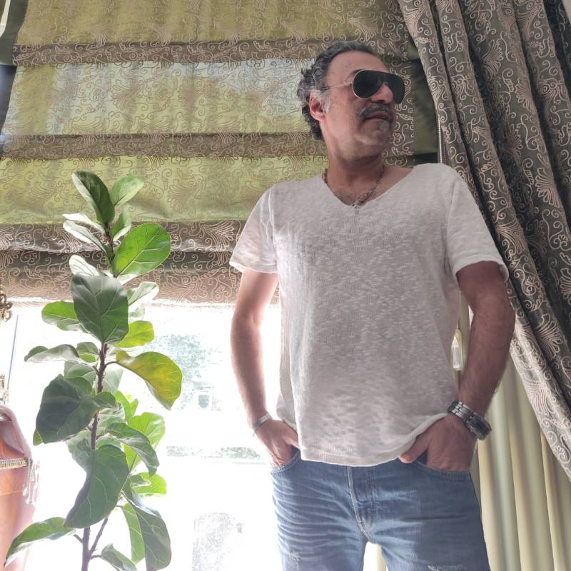 Meet Soheil, 50 Male from İran - Free Online Dating at BoopDate - Photo 10689