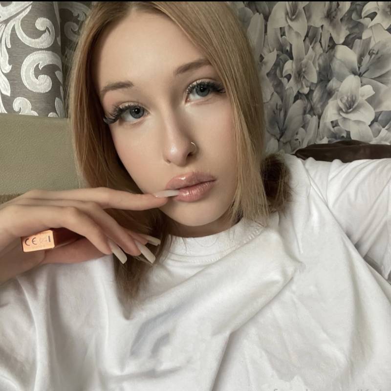 Meet Julet, 18 Female from Vereinigte Staaten - Free Online Dating at BoopDate - Photo 12755