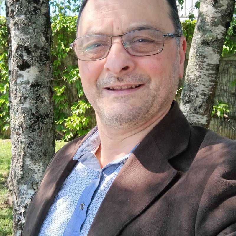Meet Laurent, 60 Male from France - Free Online Dating at BoopDate - Photo 13130