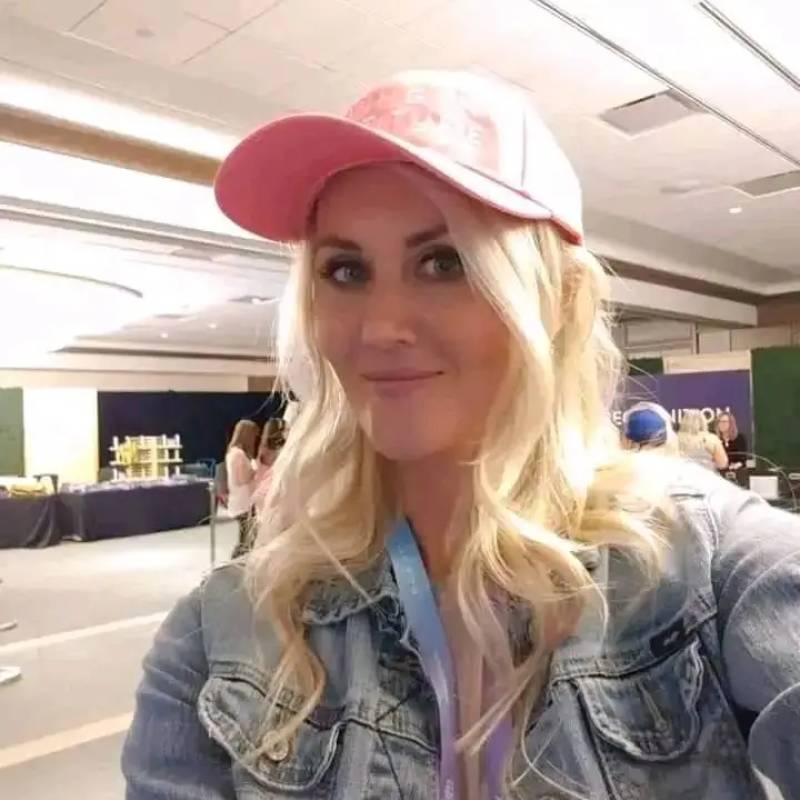 Meet Evan Doris helper, 34 Female from Usa, Germany - Free Online Dating at BoopDate - Photo 11928