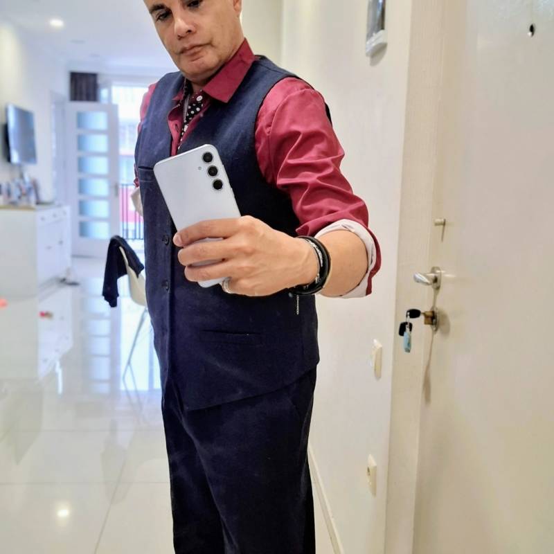 Meet Professor Ariel, 50 Male from Letland - Free Online Dating at BoopDate - Photo 13711