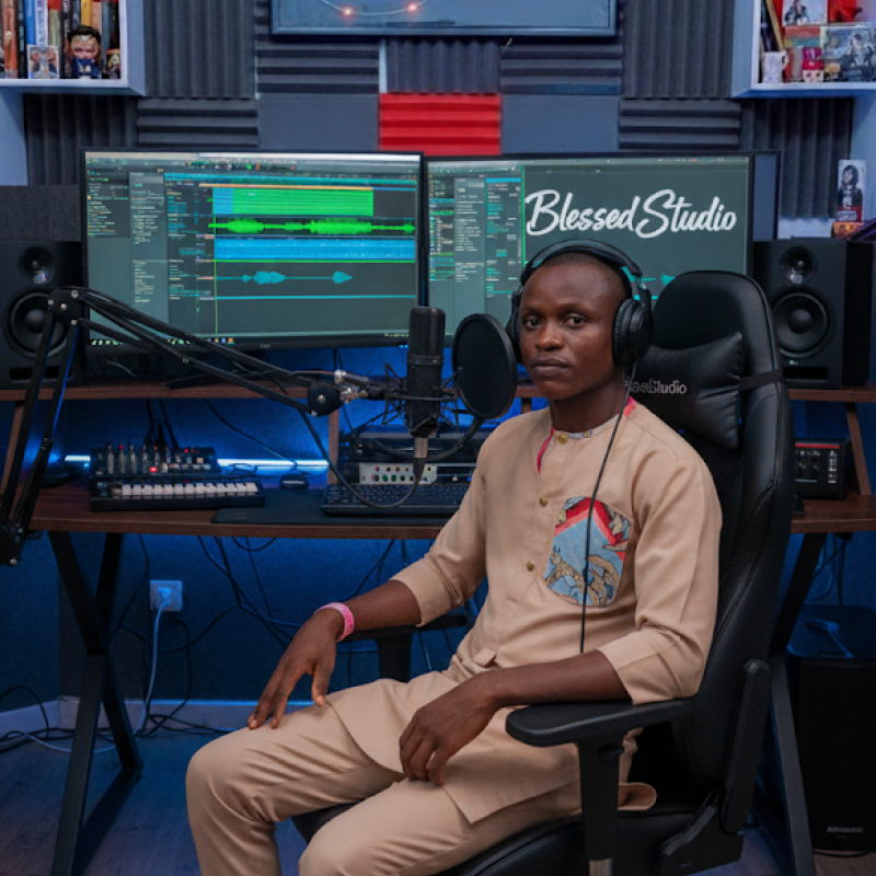 Meet Kelvin, 21 Male from Nigeria - Free Online Dating at BoopDate - Photo 14135