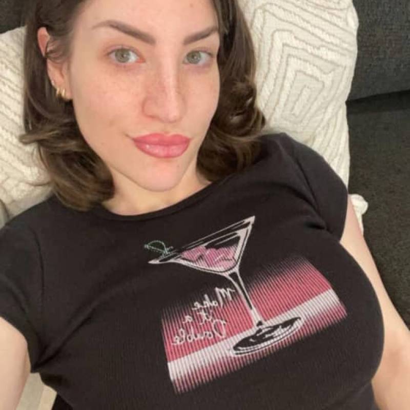 Meet Charlotte, 24 Female from Los Angeles, Соединенные Штаты - Free Online Dating at BoopDate - Photo 14193