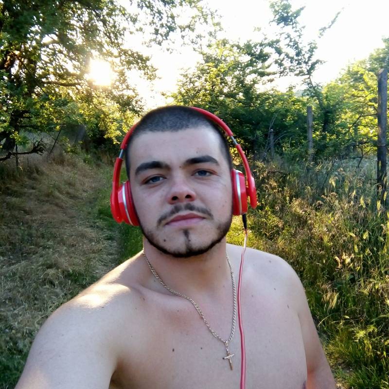 Meet Stefan, 32 Male from Благоевград, Bulgarie - Free Online Dating at BoopDate - Photo 19345