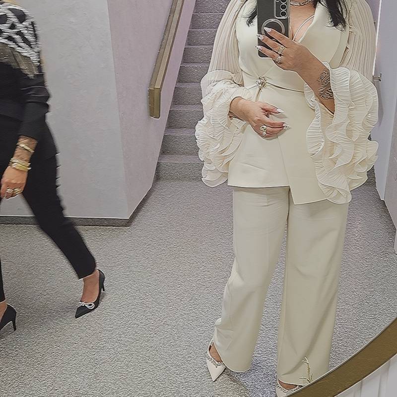 Meet Geanina, 39 Female from Switzerland - Free Online Dating at BoopDate - Photo 25079