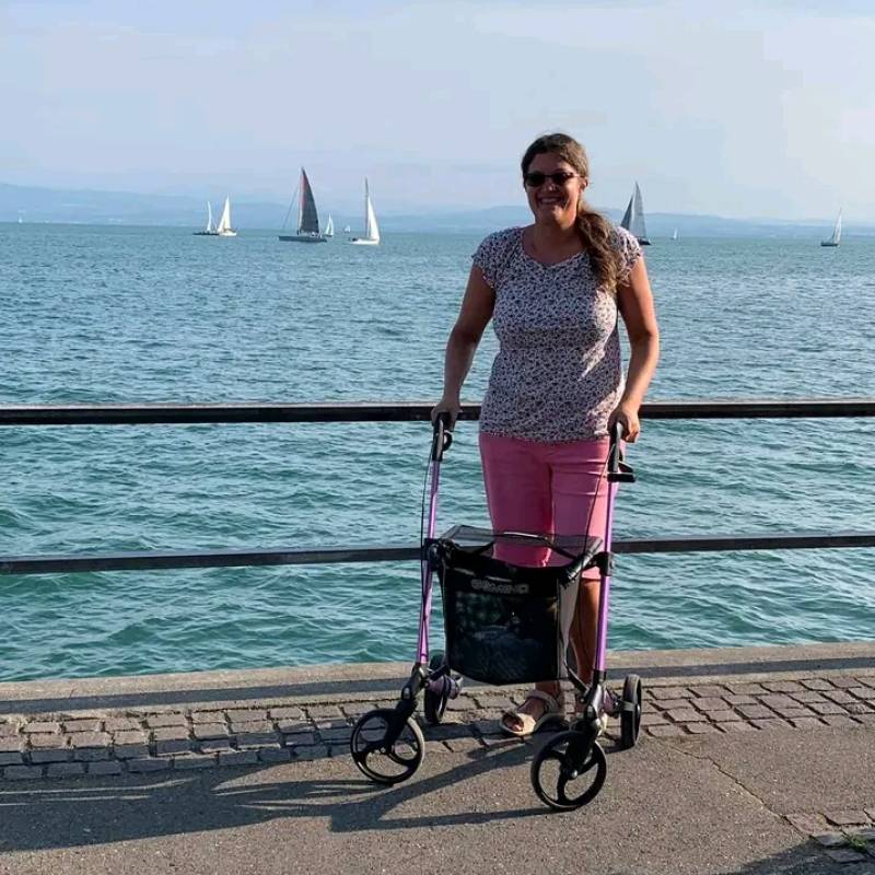 Meet Burhan, 18 Female from Kanada - Free Online Dating at BoopDate - Photo 24088