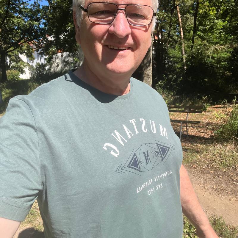 Meet Manfred, 64 Male from Le Havre, Франция - Free Online Dating at BoopDate - Photo 28730