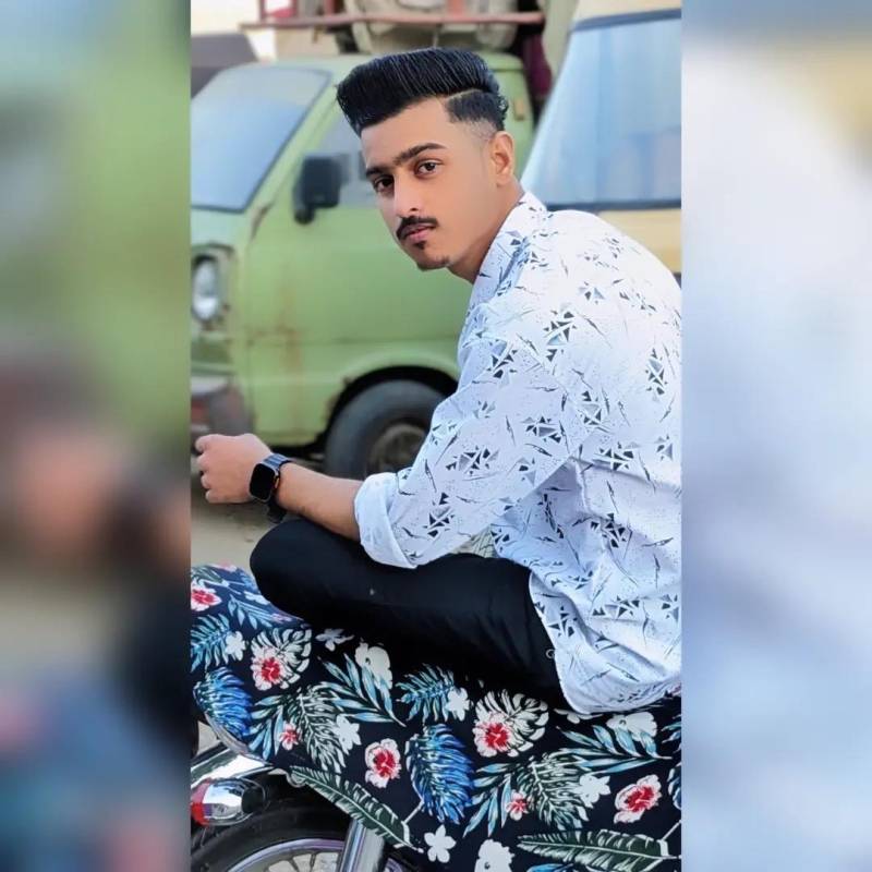 Meet Ali, 22 Male from Karachi, Pakistan - Free Online Dating at BoopDate - Photo 28667